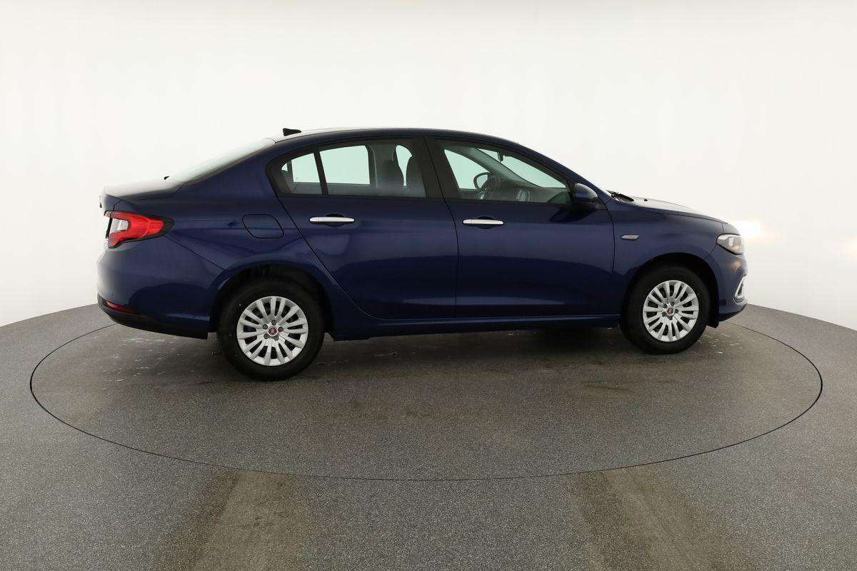 Fahrzeugbild eines Fiat Tipo