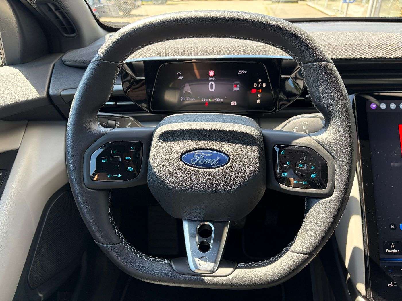 Fahrzeugbild eines Ford Capri