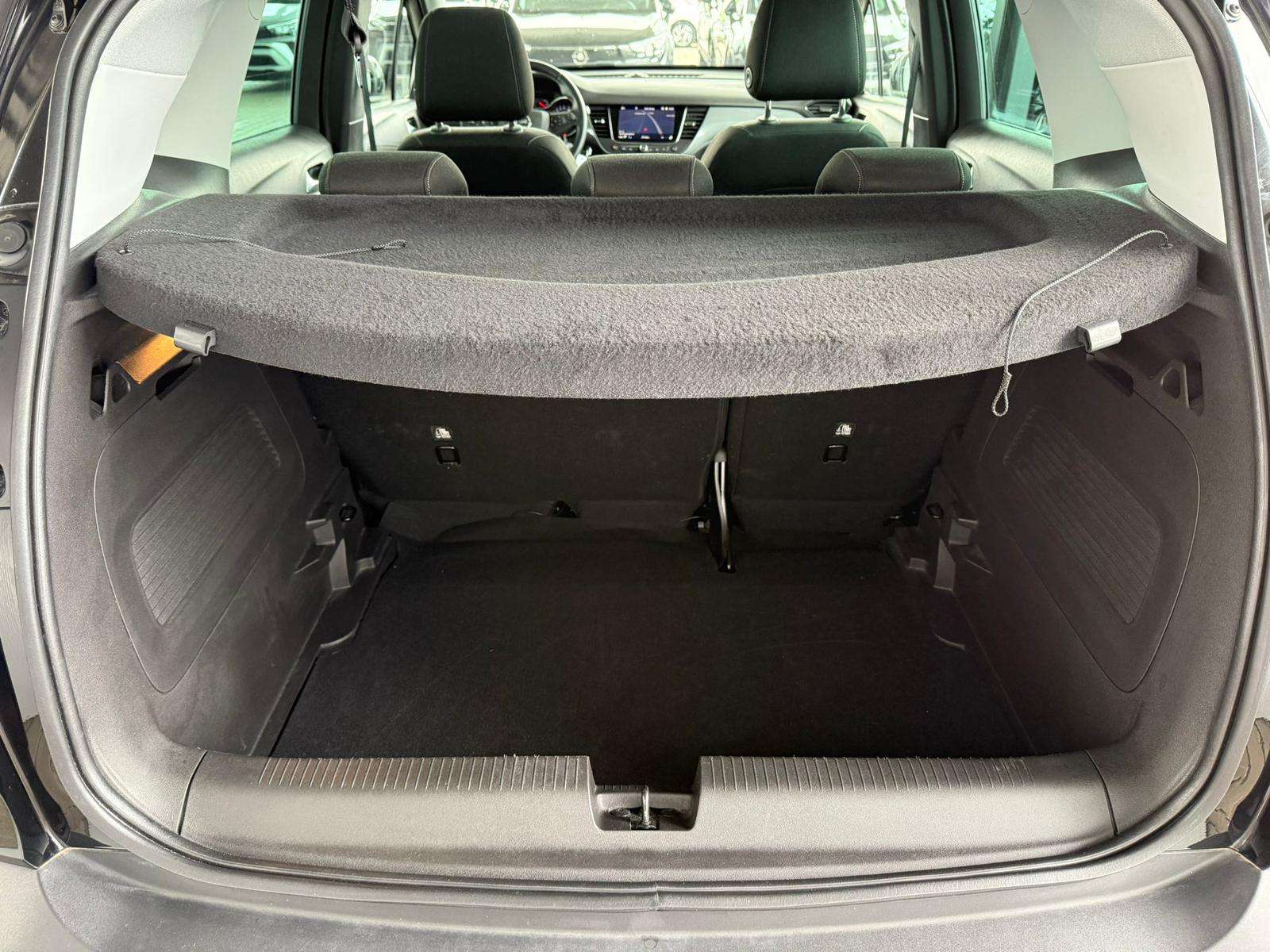 Fahrzeugbild eines Opel Crossland X