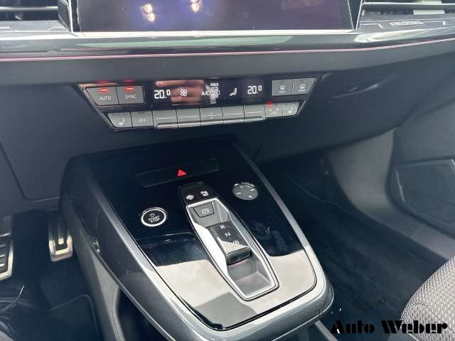Fahrzeugbild eines Audi Q4 e-tron