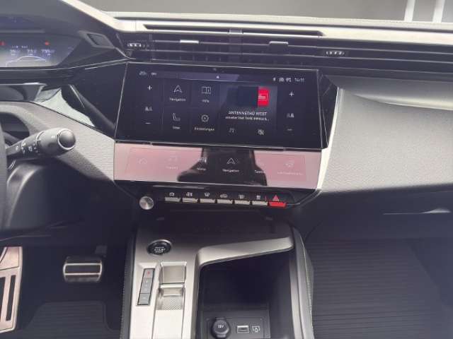 Fahrzeugbild eines Peugeot 408