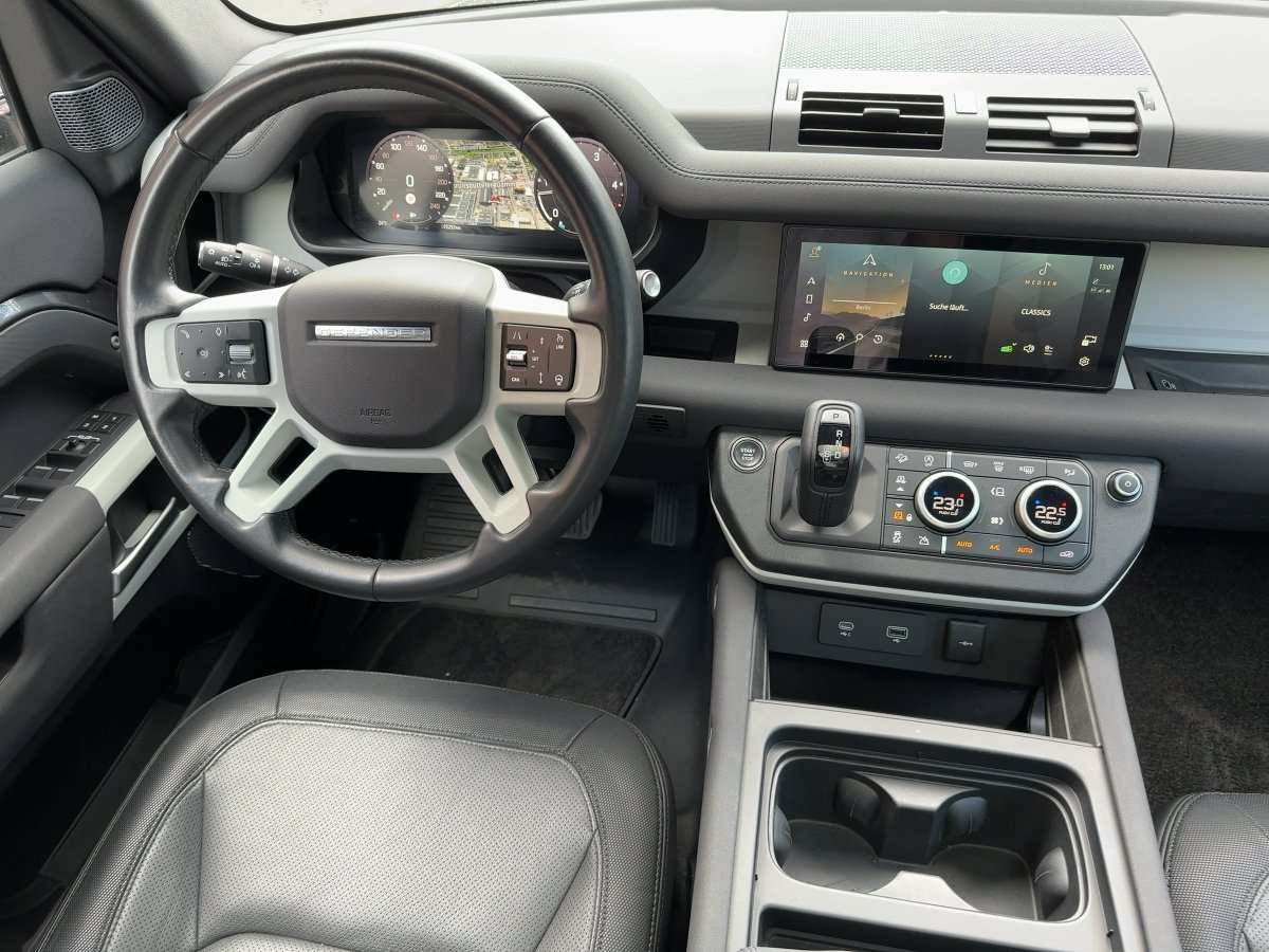 Fahrzeugbild eines Land Rover Defender