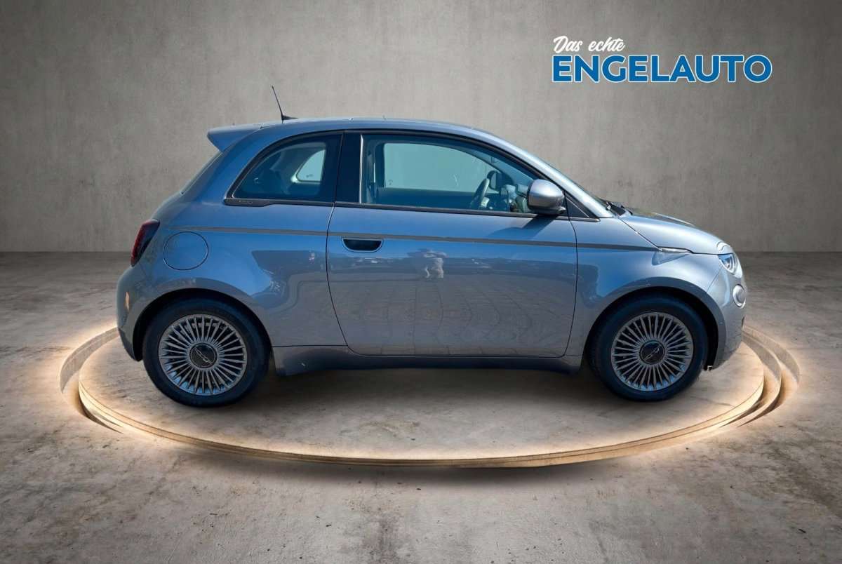 Fahrzeugbild eines Fiat 500