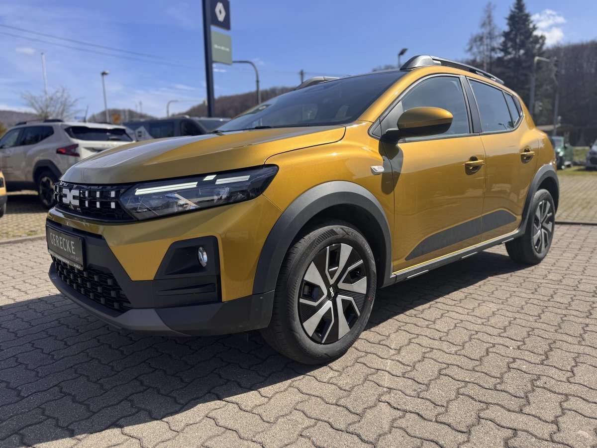 Fahrzeugbild eines Dacia Sandero