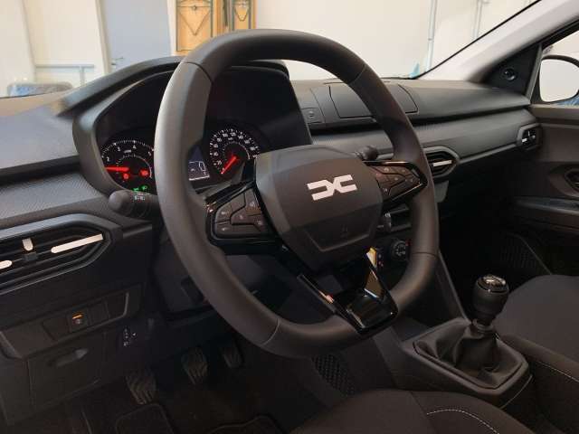 Fahrzeugbild eines Dacia Sandero