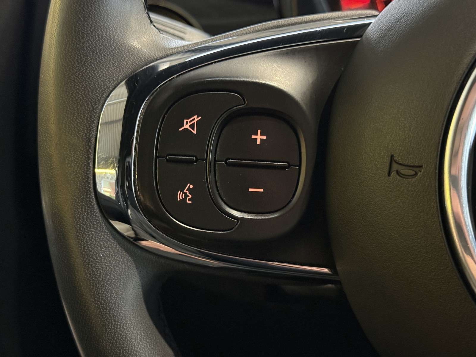 Fahrzeugbild eines Fiat 500