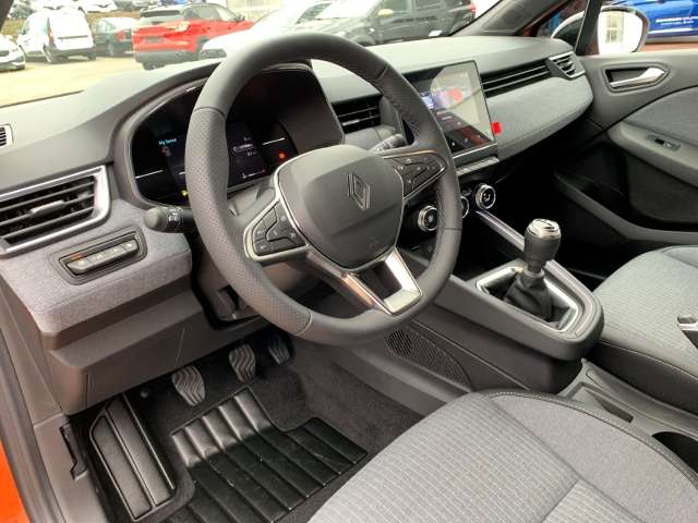 Fahrzeugbild eines Renault Clio