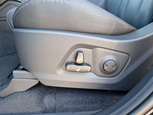 Fahrzeugbild eines KGM Musso Grand