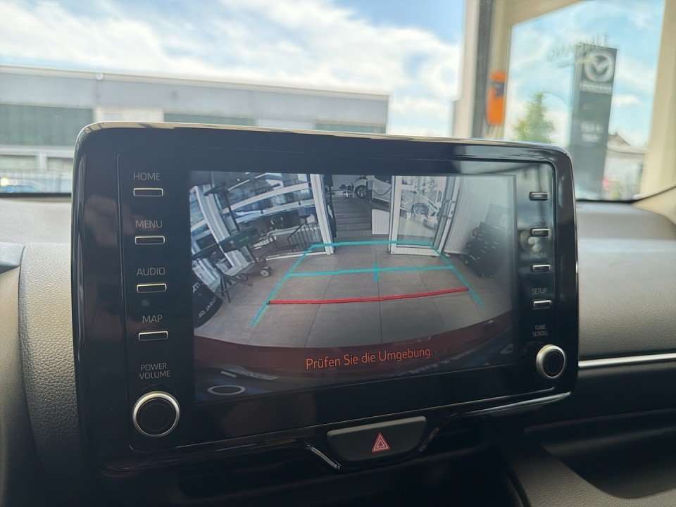 Fahrzeugbild eines Mazda Mazda2 Hybrid