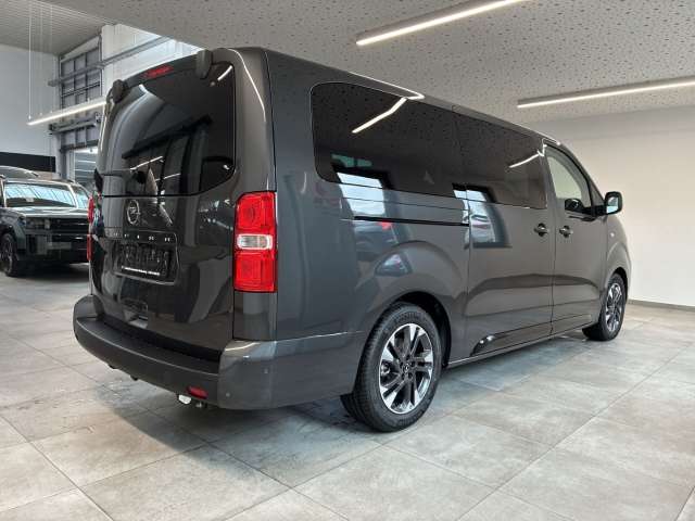 Fahrzeugbild eines Opel Zafira Life