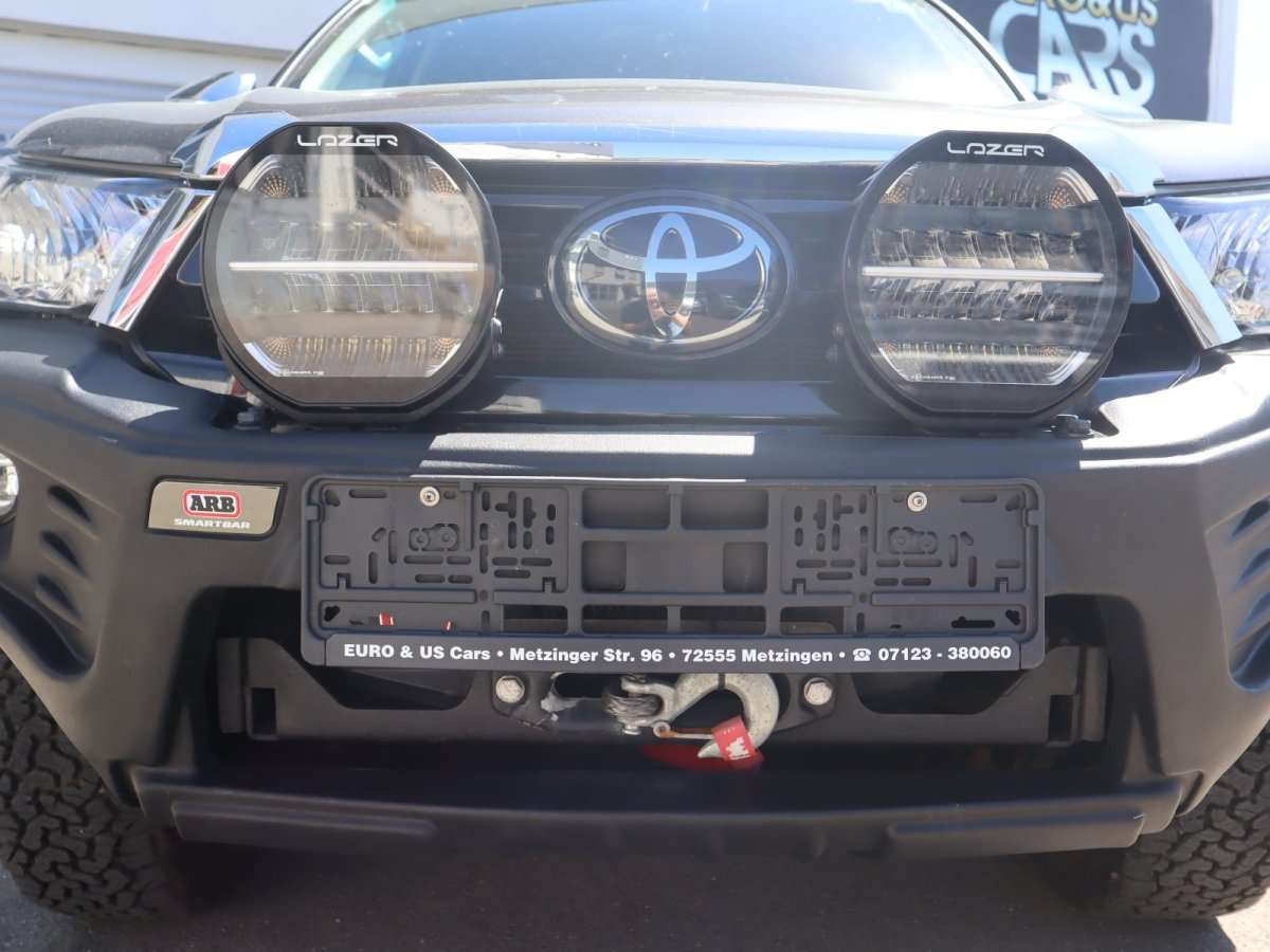 Fahrzeugbild eines Toyota Hilux