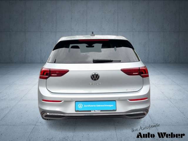 Fahrzeugbild eines Volkswagen Golf