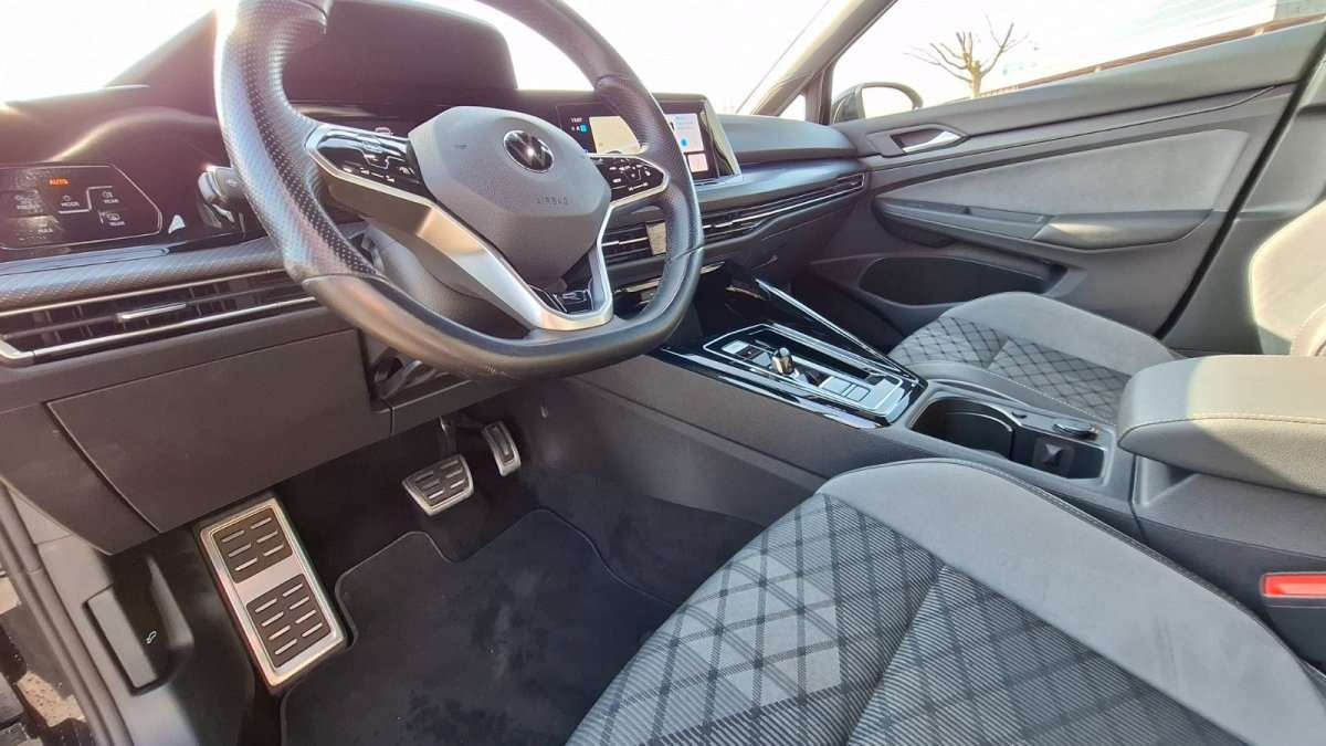 Fahrzeugbild eines Volkswagen Golf