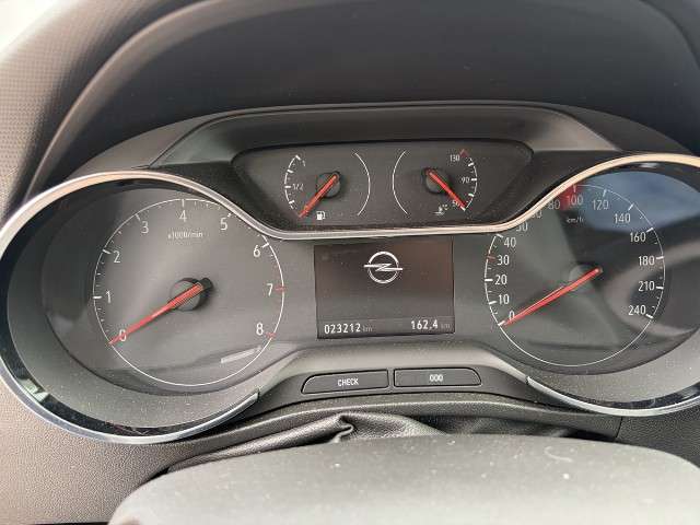 Fahrzeugbild eines Opel Crossland X
