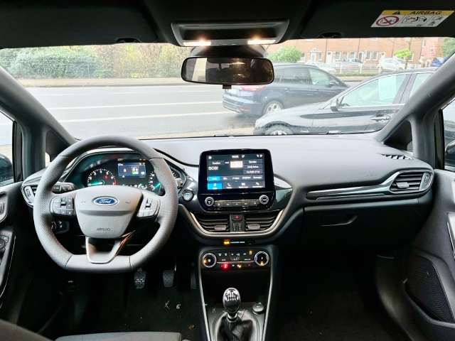 Fahrzeugbild eines Ford Fiesta