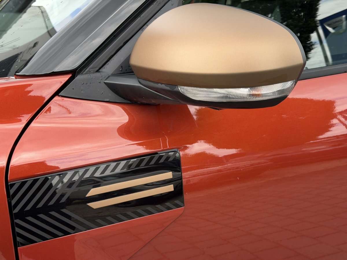 Fahrzeugbild eines Dacia Bigster