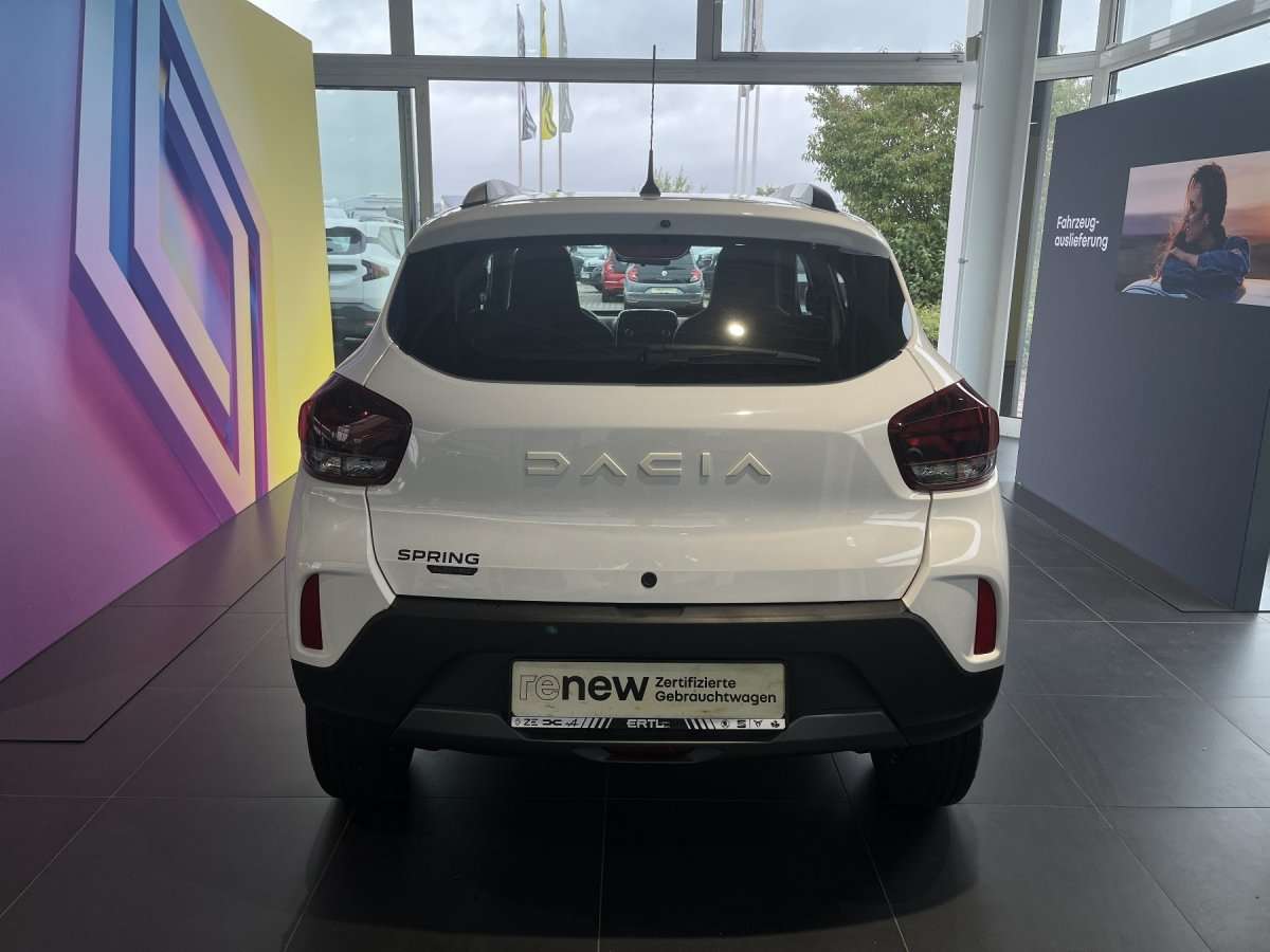 Fahrzeugbild eines Dacia Spring