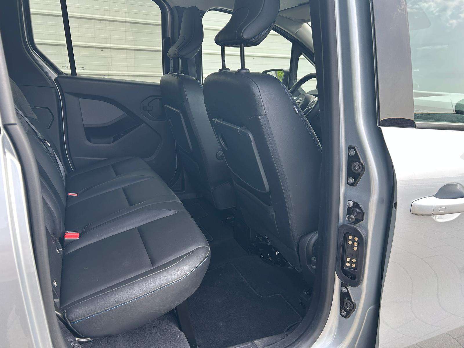 Fahrzeugbild eines Nissan Townstar