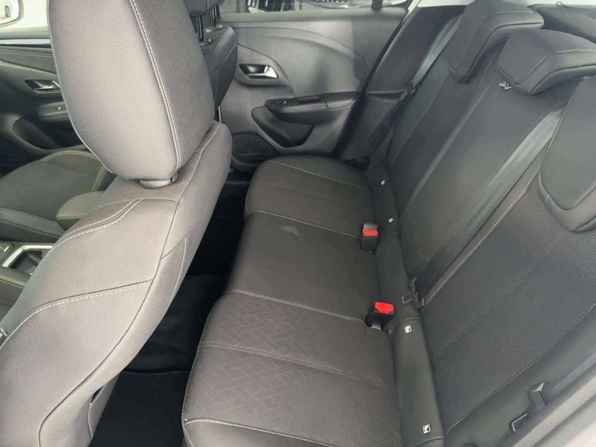 Fahrzeugbild eines Opel Corsa