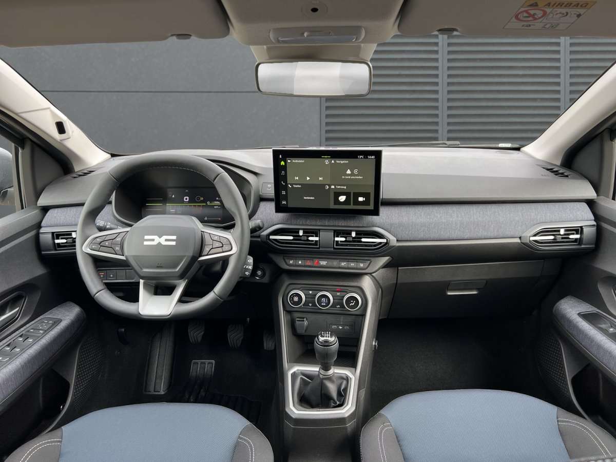 Fahrzeugbild eines Dacia Sandero