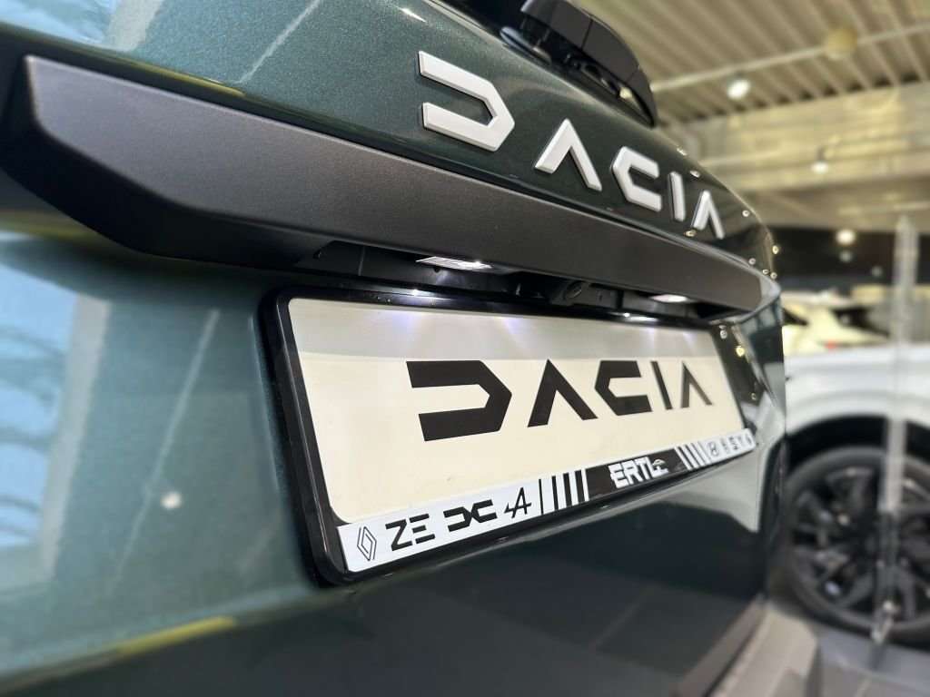 Fahrzeugbild eines Dacia Duster