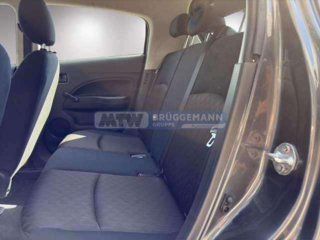 Fahrzeugbild eines Mitsubishi Space Star