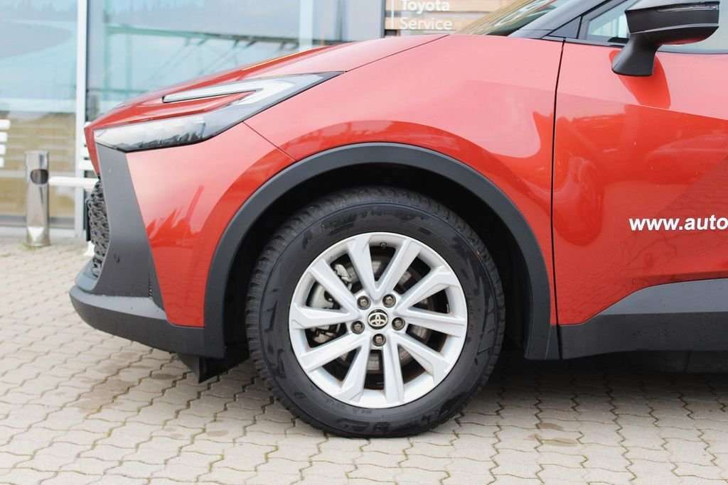 Fahrzeugbild eines Toyota C-HR