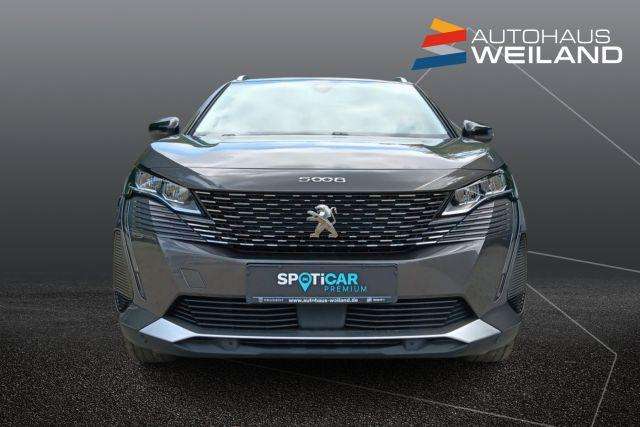 Fahrzeugbild eines Peugeot 5008