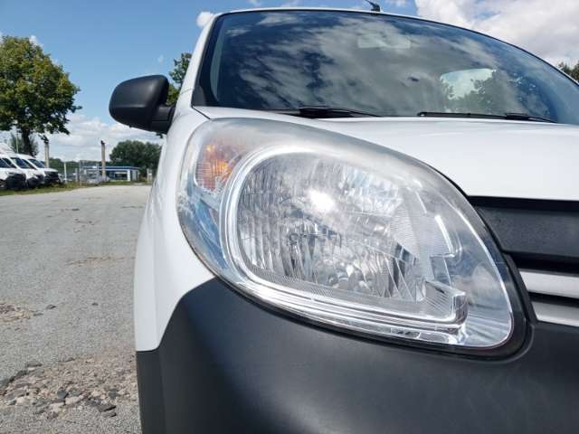 Fahrzeugbild eines Renault Kangoo