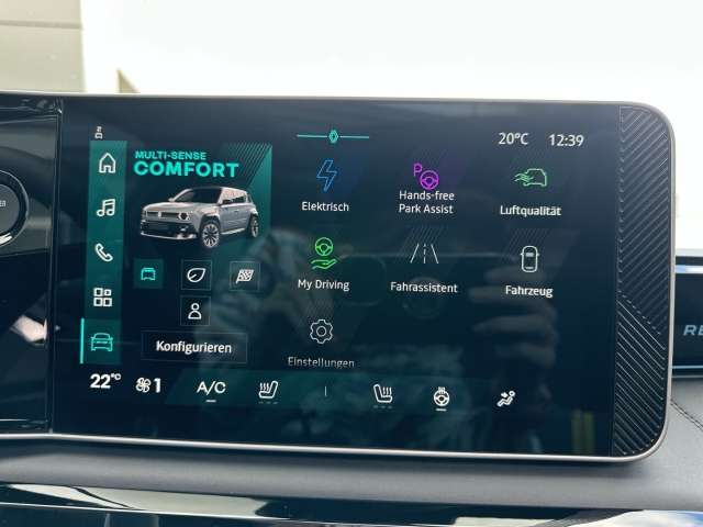 Fahrzeugbild eines Renault 4 E-TECH