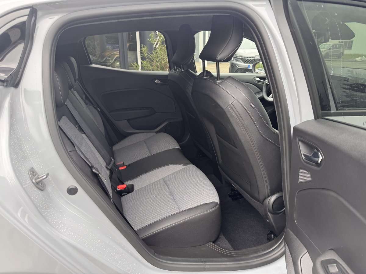 Fahrzeugbild eines Renault Clio