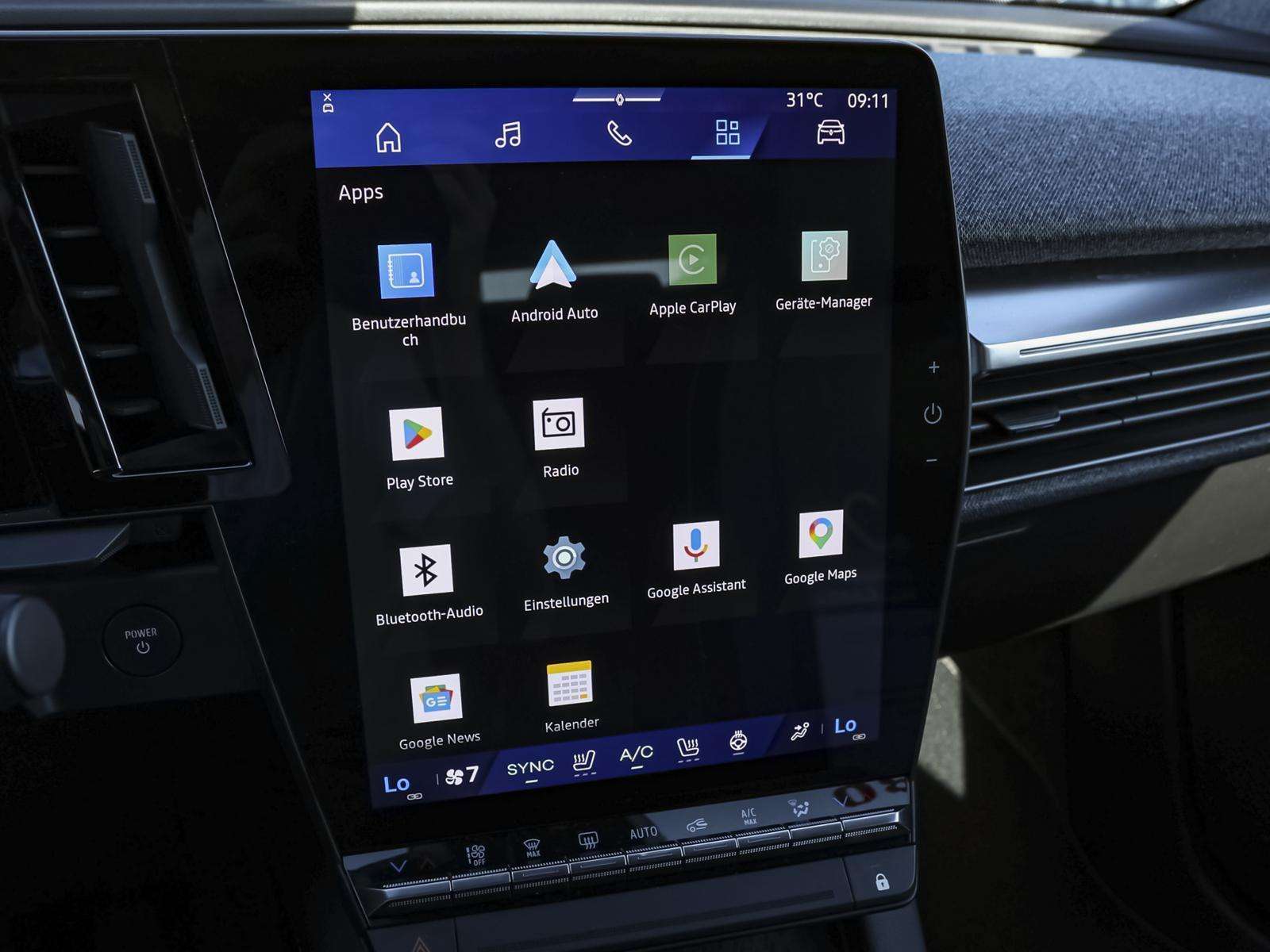 Fahrzeugbild eines Renault Scenic E-TECH