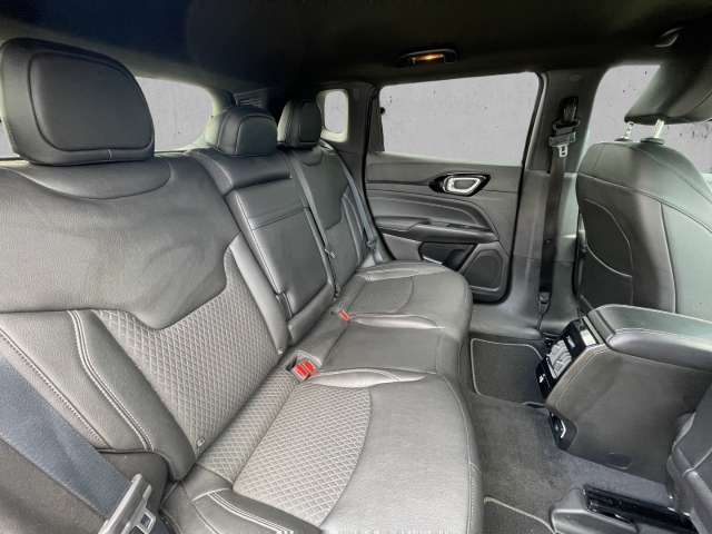 Fahrzeugbild eines Jeep Compass