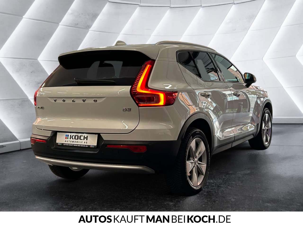 Fahrzeugbild eines Volvo XC40