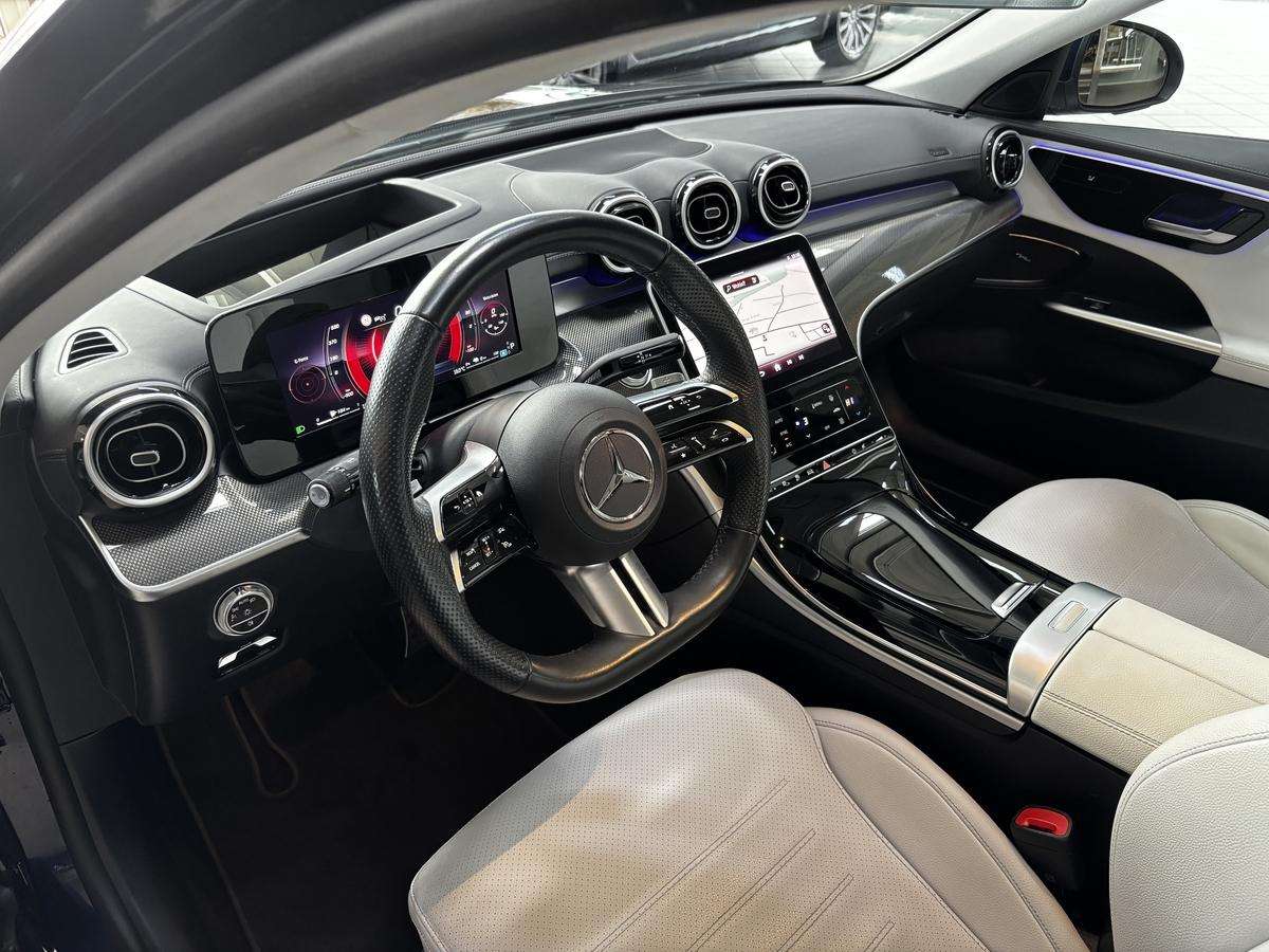 Fahrzeugbild eines Mercedes-Benz C-Klasse