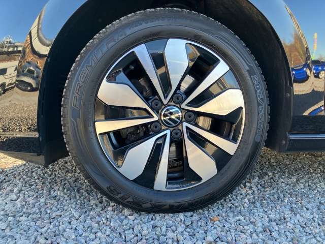 Fahrzeugbild eines Volkswagen Golf