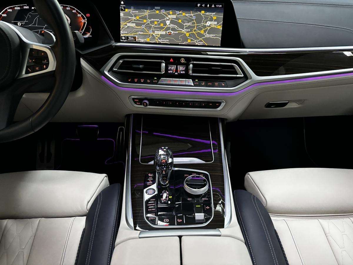 Fahrzeugbild eines BMW X7