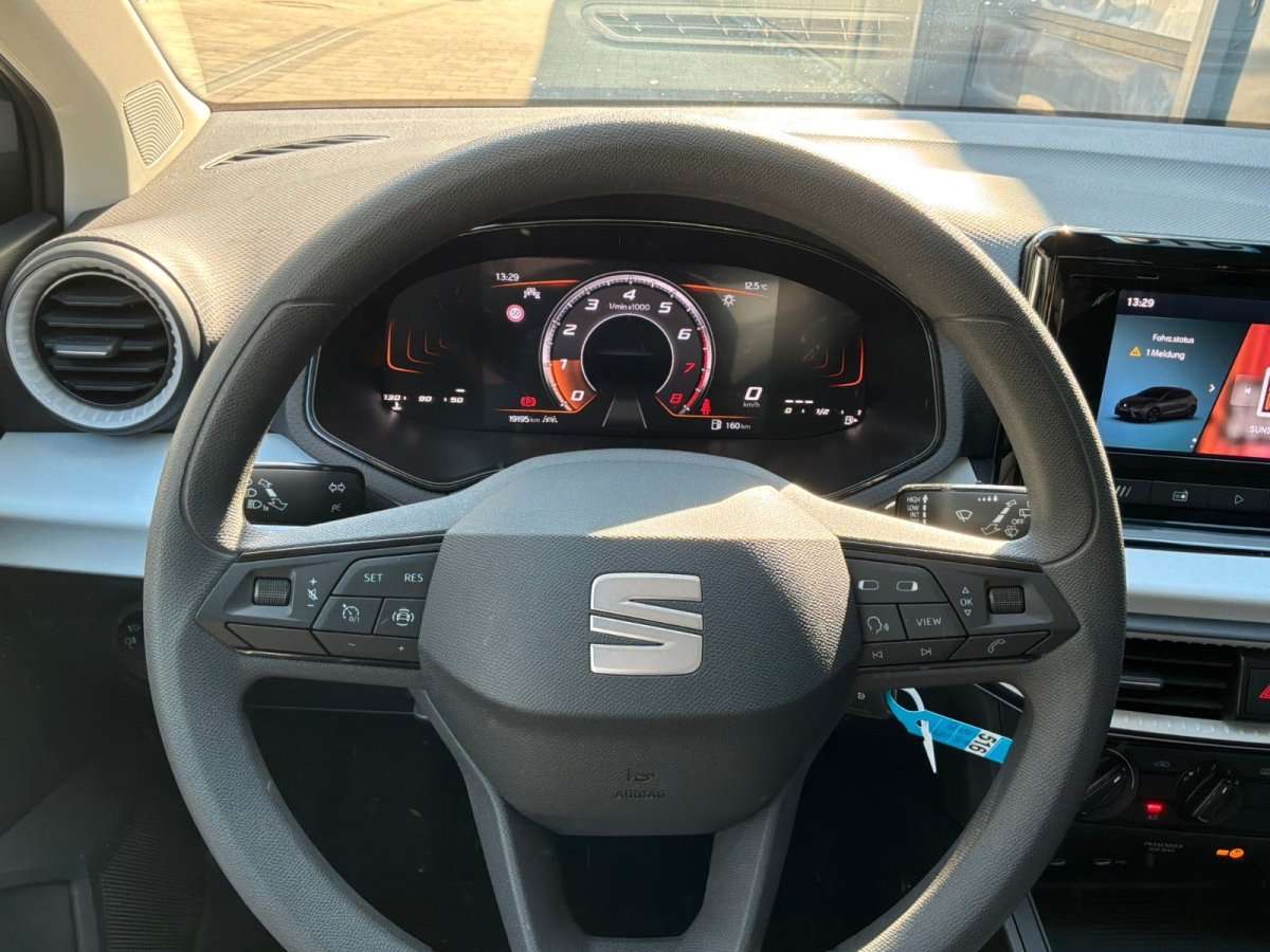 Fahrzeugbild eines SEAT Ibiza