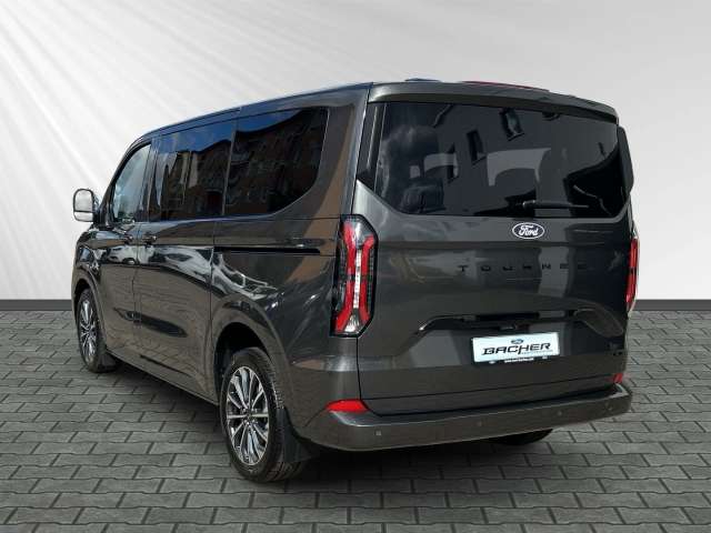 Fahrzeugbild eines Ford Tourneo Custom