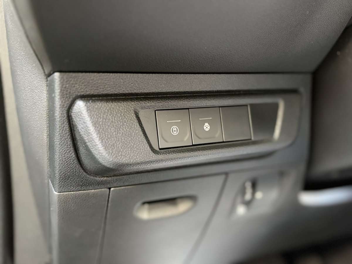 Fahrzeugbild eines Dacia Jogger