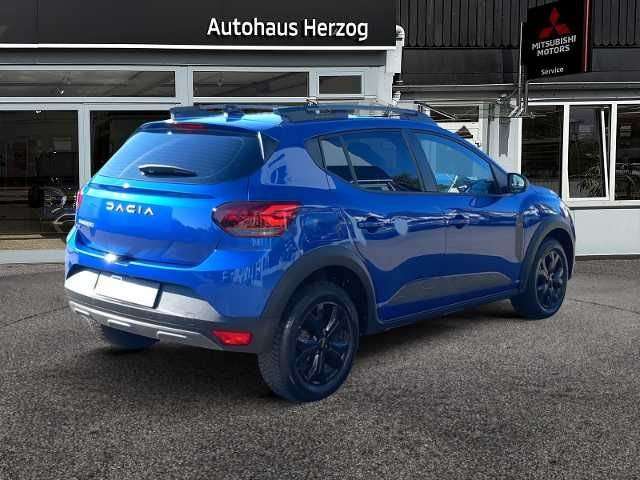 Fahrzeugbild eines Dacia Sandero