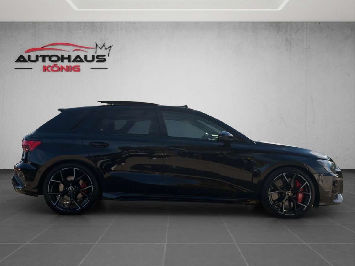 Fahrzeugbild eines Audi RS3