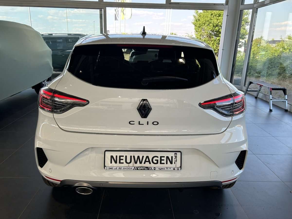 Fahrzeugbild eines Renault Clio