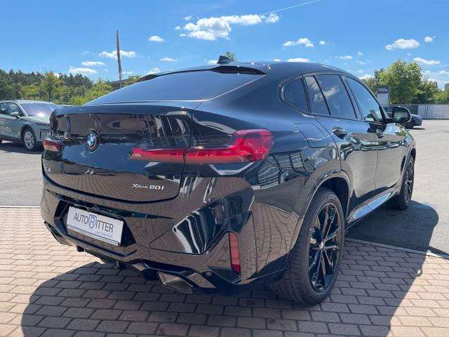Fahrzeugbild eines BMW X4