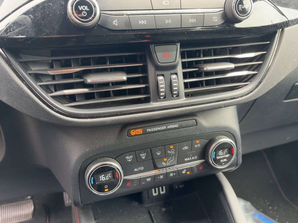 Fahrzeugbild eines Ford Kuga