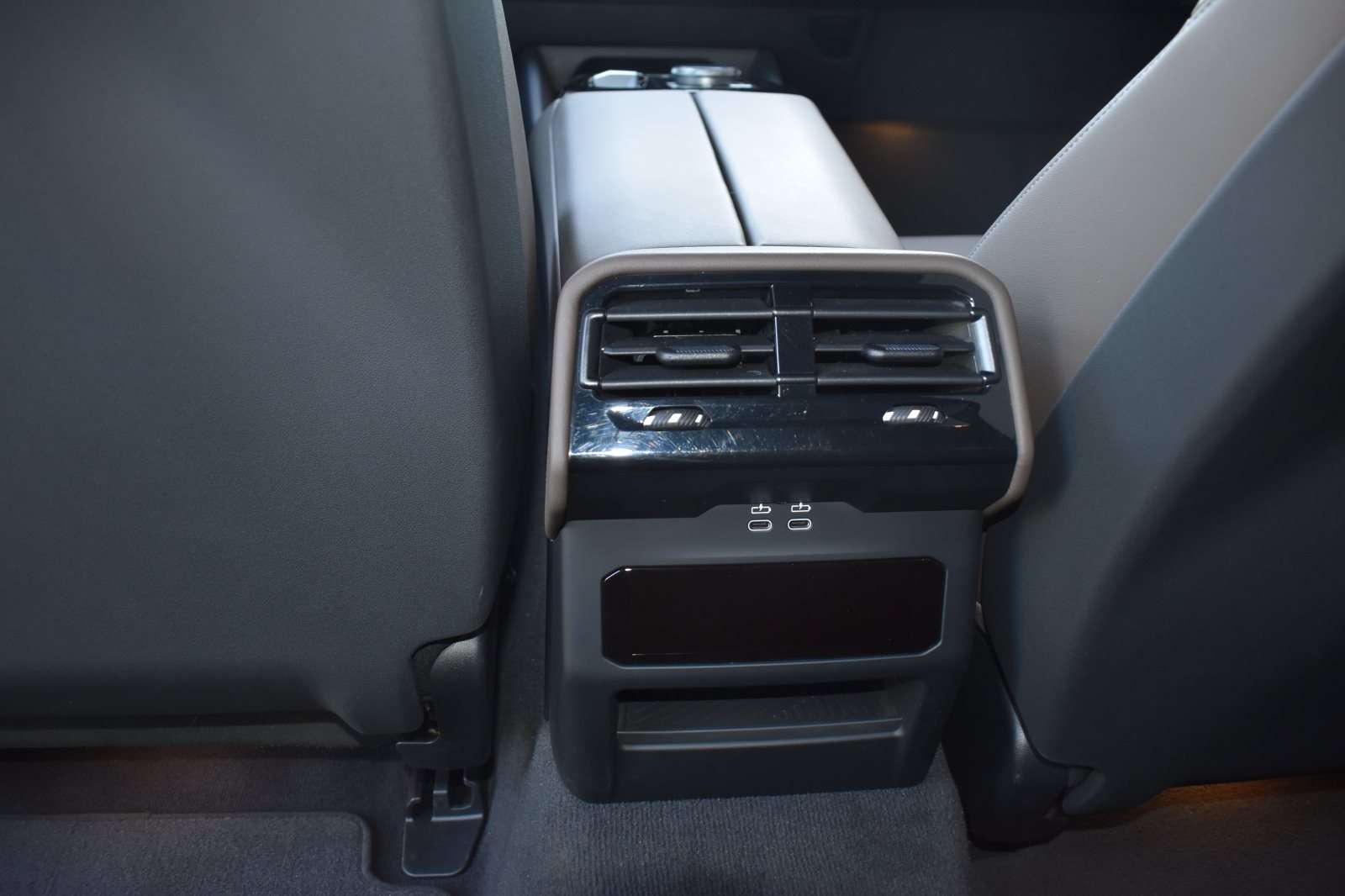 Fahrzeugbild eines BMW i5