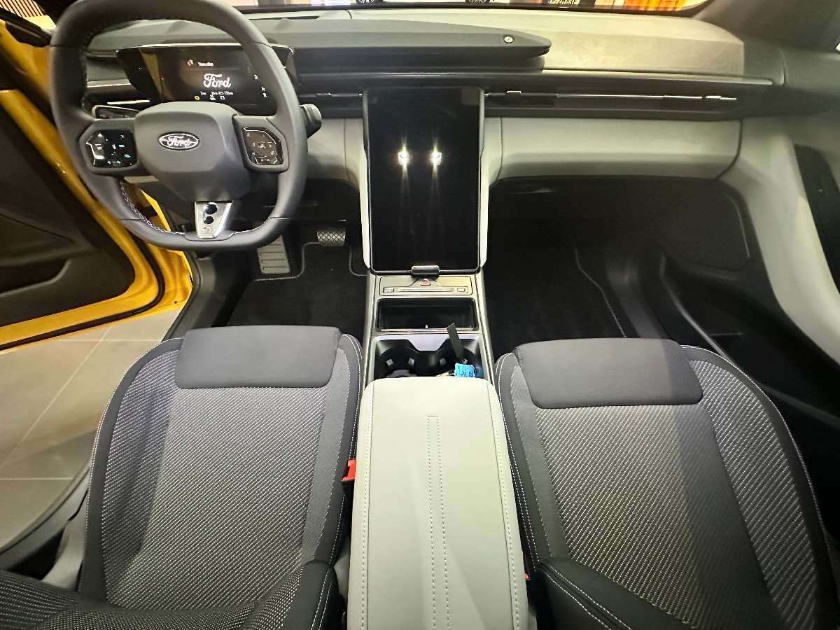 Fahrzeugbild eines Ford Capri