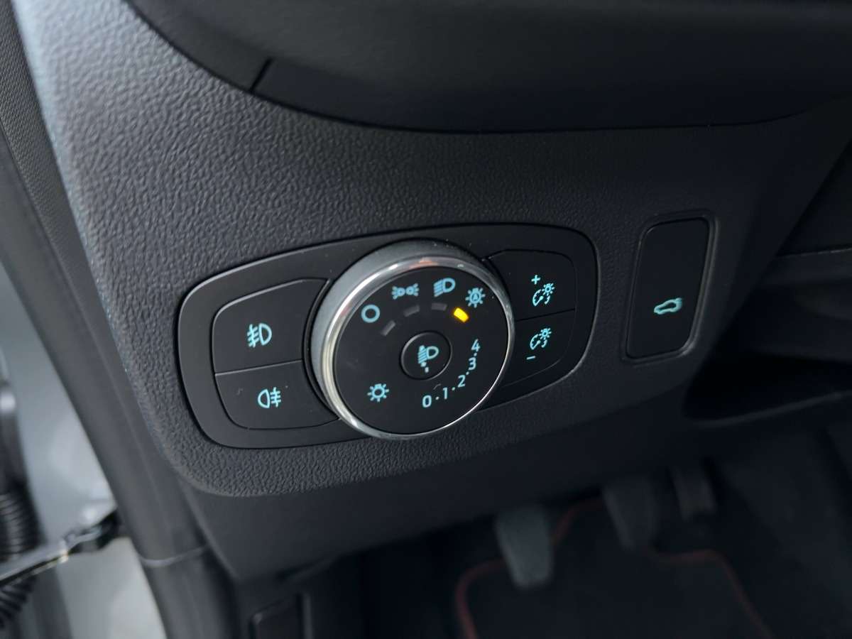 Fahrzeugbild eines Ford Puma