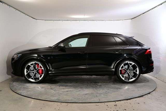 Fahrzeugbild eines Audi RS Q8