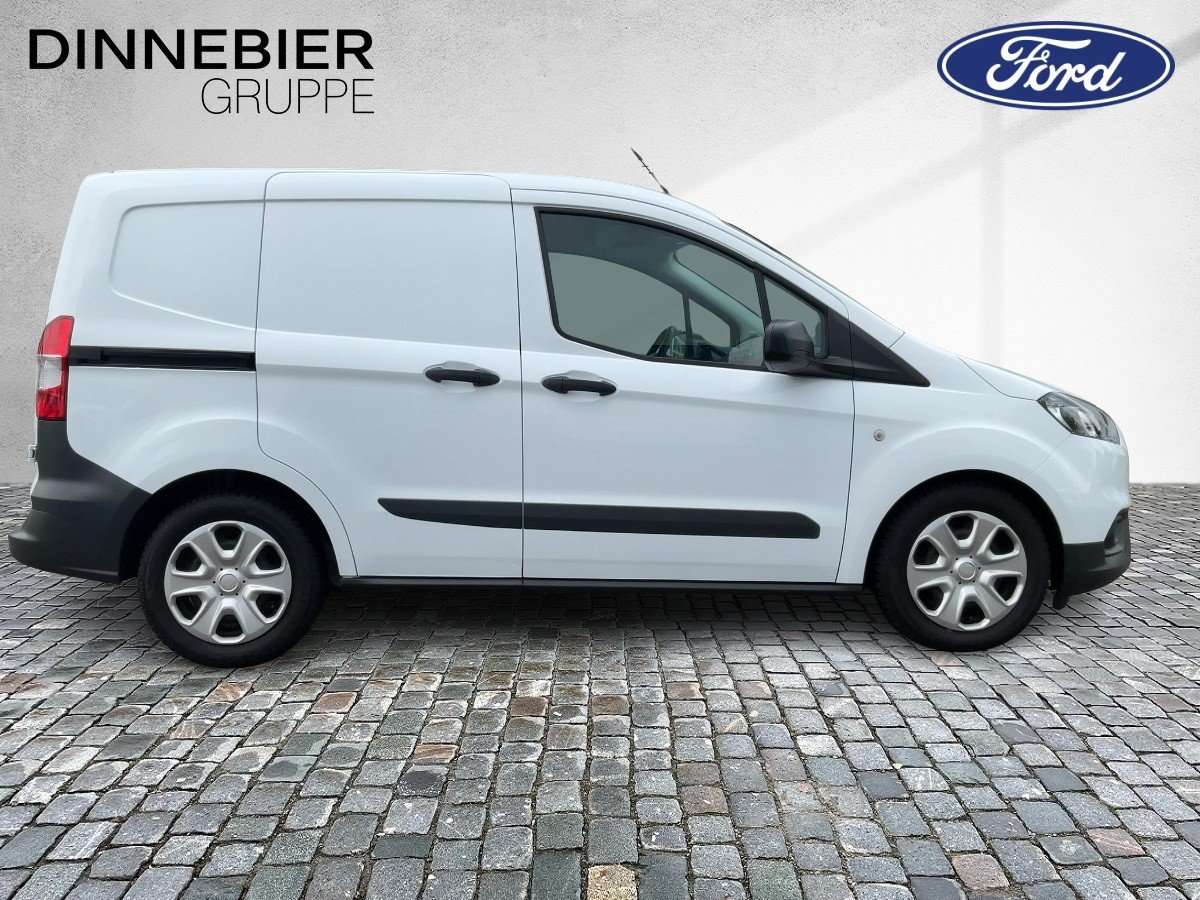 Fahrzeugbild eines Ford Transit Courier